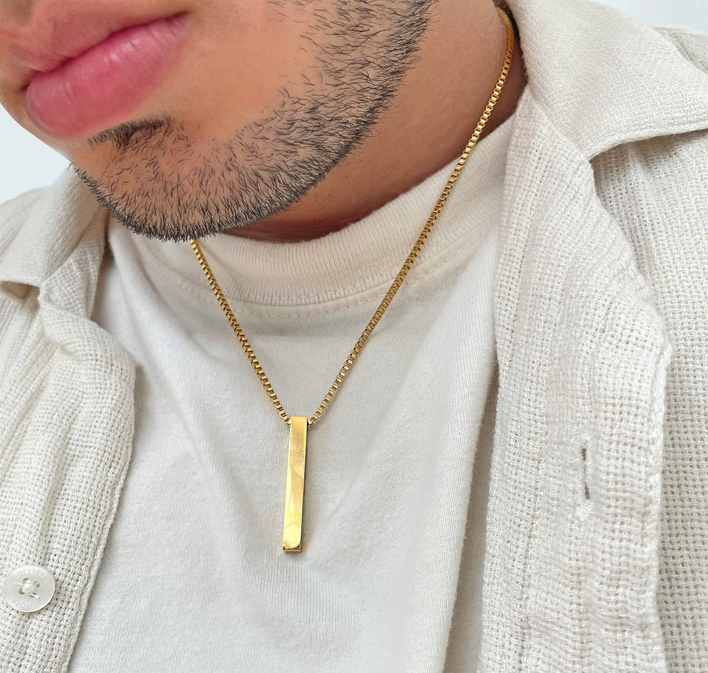 Gold Bar Pendant With Sleek Chain